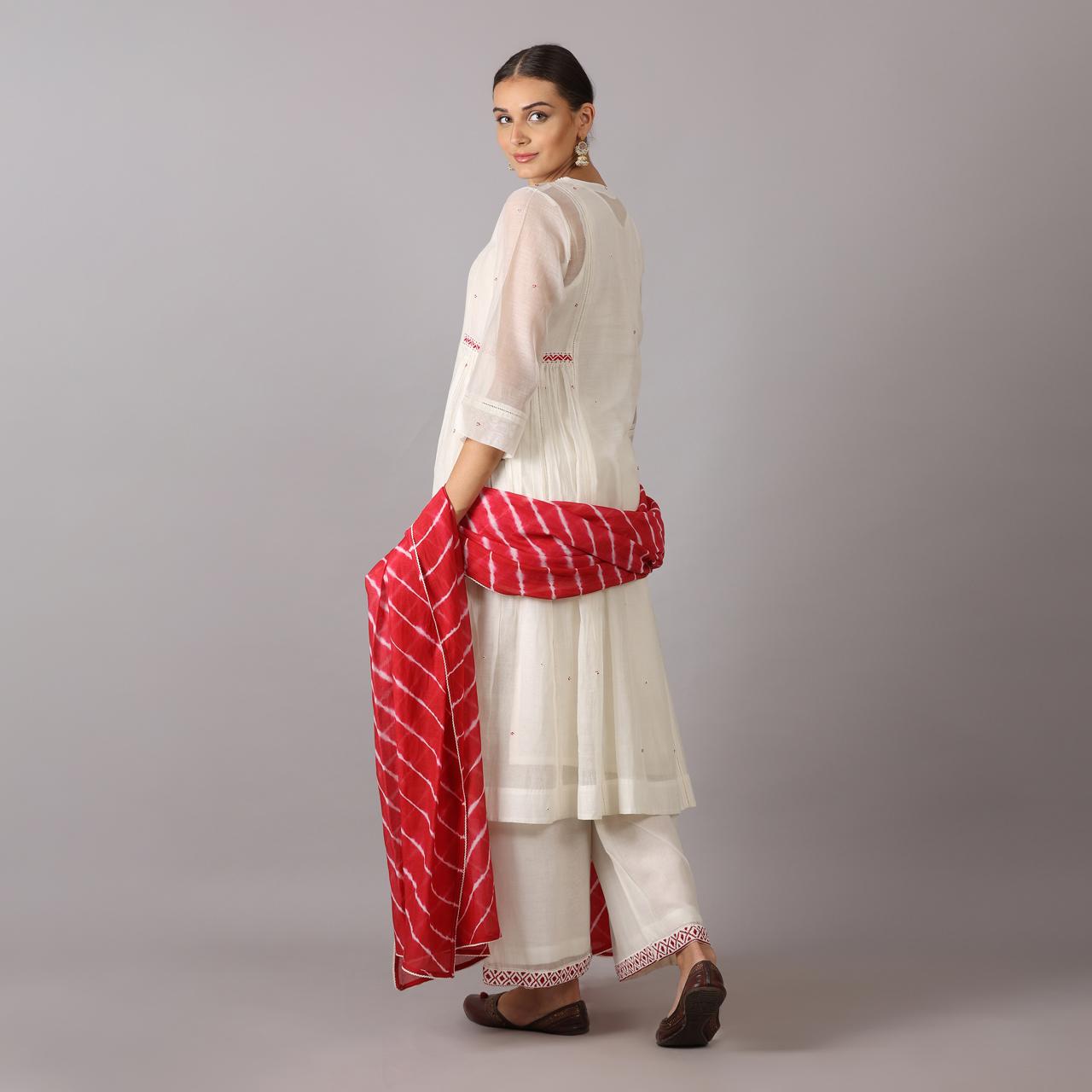 Ivory Kurta Set with Contrasting Red Tie-Dye Dupatta Hand Embroidery Zardozi work with Beads